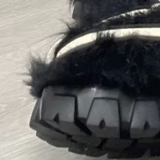 Women Black Furry Mid Calf Pla - Street Fashion Y2K recension och pris